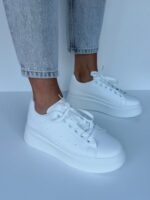 Laisvalaikio bateliai A#297