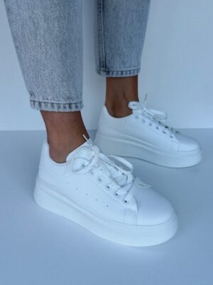 Laisvalaikio bateliai A#297